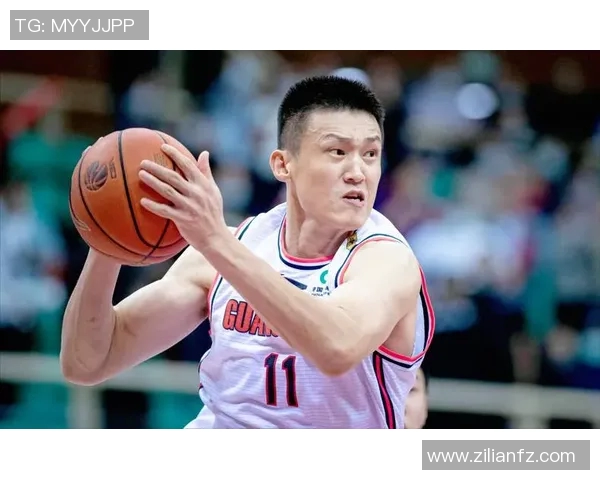 周鹏：从篮球场上的拼搏者到人生舞台上的励志榜样